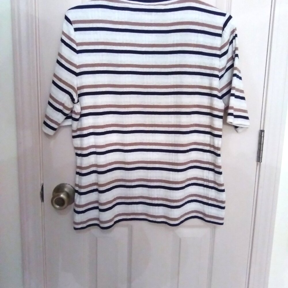 3 Talbots Tops - Picture 8 of 13